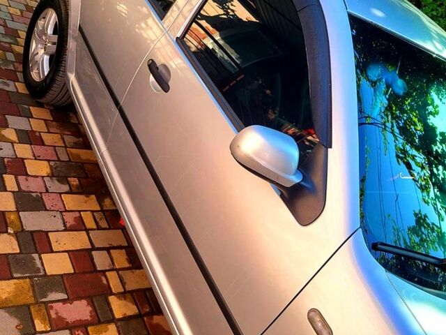 Серый Фольксваген Гольф, объемом двигателя 1.4 л и пробегом 0 тыс. км за 4300 $, фото 2 на Automoto.ua