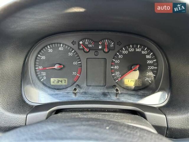 Сірий Фольксваген Гольф, об'ємом двигуна 1.6 л та пробігом 114 тис. км за 4500 $, фото 12 на Automoto.ua