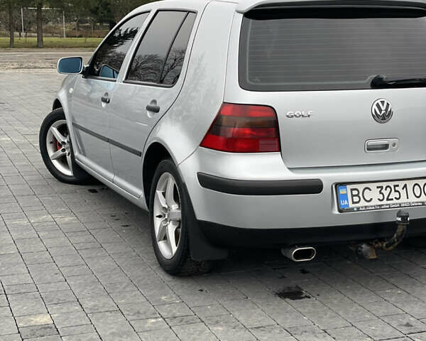 Сірий Фольксваген Гольф, об'ємом двигуна 1.6 л та пробігом 278 тис. км за 4100 $, фото 4 на Automoto.ua