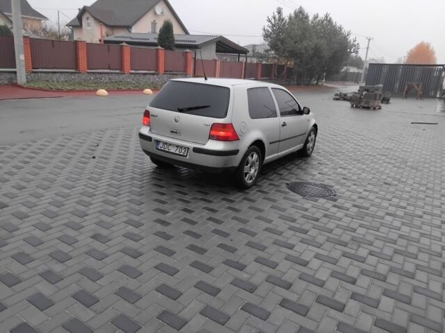 Серый Фольксваген Гольф, объемом двигателя 1.9 л и пробегом 320 тыс. км за 1750 $, фото 6 на Automoto.ua