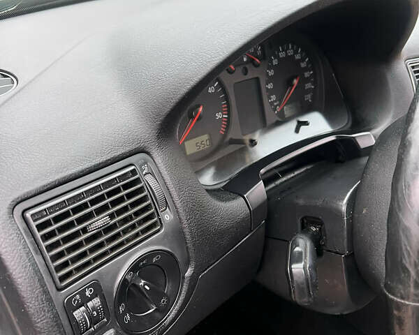 Сірий Фольксваген Гольф, об'ємом двигуна 0 л та пробігом 300 тис. км за 1900 $, фото 12 на Automoto.ua