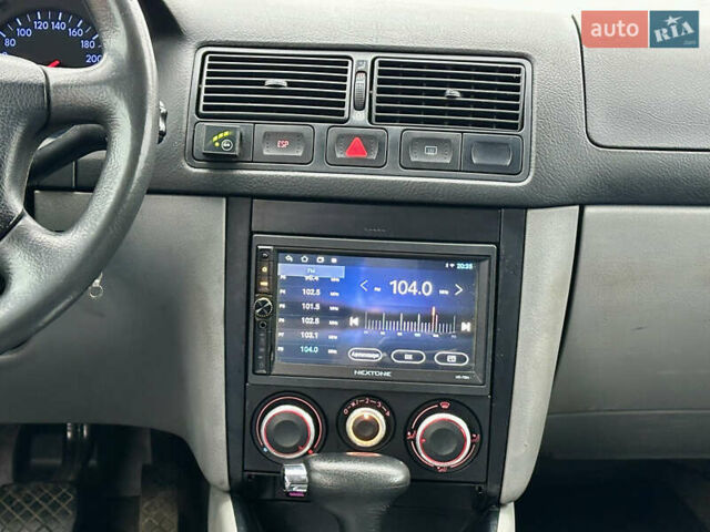 Сірий Фольксваген Гольф, об'ємом двигуна 1.98 л та пробігом 258 тис. км за 3300 $, фото 13 на Automoto.ua