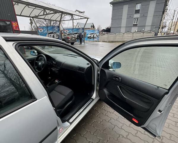 Серый Фольксваген Гольф, объемом двигателя 1.39 л и пробегом 260 тыс. км за 3300 $, фото 10 на Automoto.ua