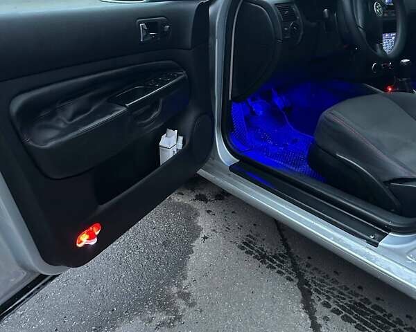 Серый Фольксваген Гольф, объемом двигателя 1.9 л и пробегом 414 тыс. км за 4200 $, фото 2 на Automoto.ua