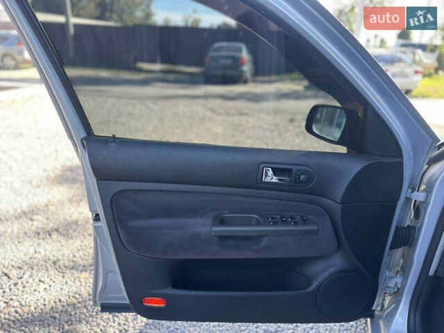 Сірий Фольксваген Гольф, об'ємом двигуна 1.98 л та пробігом 156 тис. км за 5000 $, фото 22 на Automoto.ua