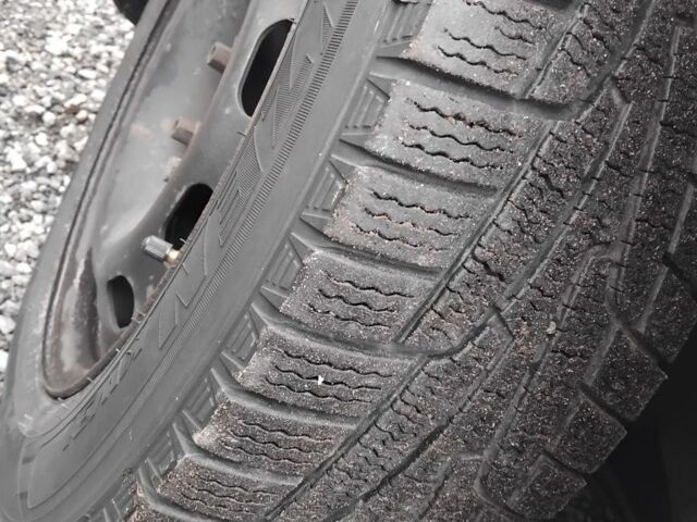 Серый Фольксваген Гольф, объемом двигателя 1.8 л и пробегом 313 тыс. км за 1550 $, фото 11 на Automoto.ua