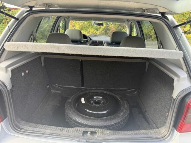 Серый Фольксваген Гольф, объемом двигателя 1.6 л и пробегом 251 тыс. км за 3950 $, фото 10 на Automoto.ua