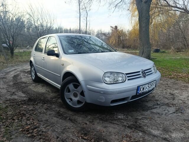 Серый Фольксваген Гольф, объемом двигателя 1.9 л и пробегом 333 тыс. км за 1650 $, фото 6 на Automoto.ua