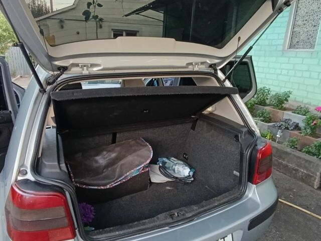 Сірий Фольксваген Гольф, об'ємом двигуна 1.4 л та пробігом 234 тис. км за 3500 $, фото 10 на Automoto.ua