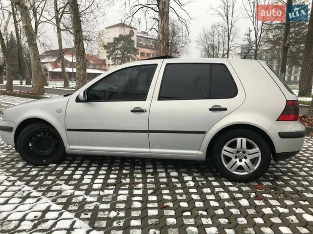 Серый Фольксваген Гольф, объемом двигателя 1.4 л и пробегом 307 тыс. км за 3700 $, фото 2 на Automoto.ua