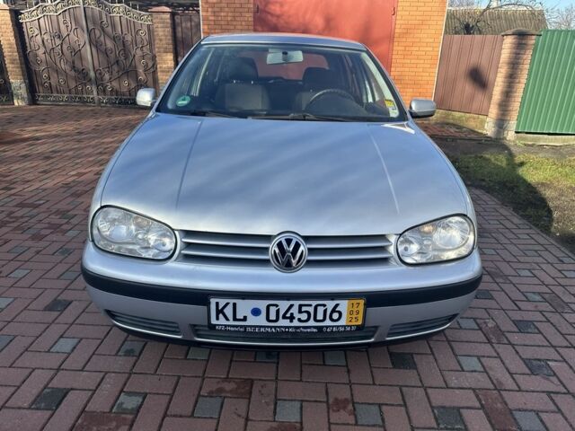 Серый Фольксваген Гольф, объемом двигателя 1.6 л и пробегом 154 тыс. км за 4699 $, фото 2 на Automoto.ua