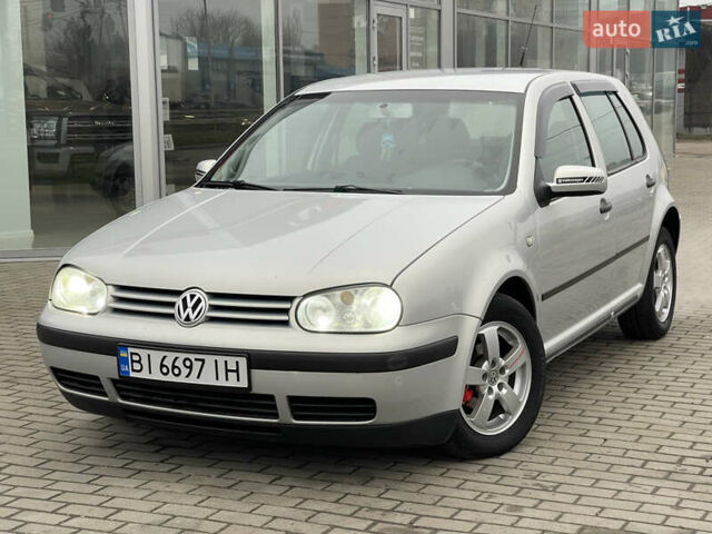 Сірий Фольксваген Гольф, об'ємом двигуна 1.39 л та пробігом 264 тис. км за 3999 $, фото 1 на Automoto.ua