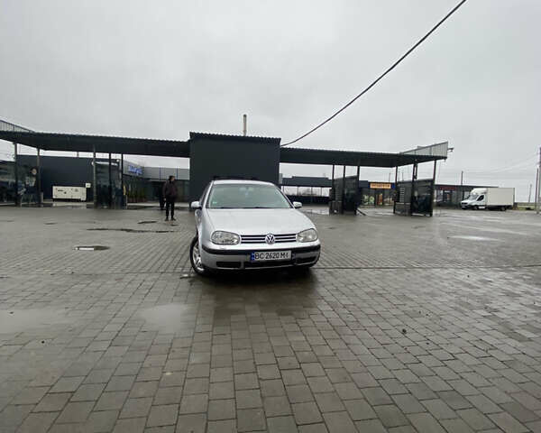 Серый Фольксваген Гольф, объемом двигателя 1.6 л и пробегом 240 тыс. км за 2599 $, фото 14 на Automoto.ua