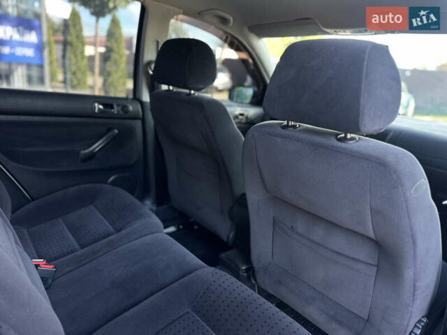 Сірий Фольксваген Гольф, об'ємом двигуна 1.98 л та пробігом 156 тис. км за 5000 $, фото 42 на Automoto.ua