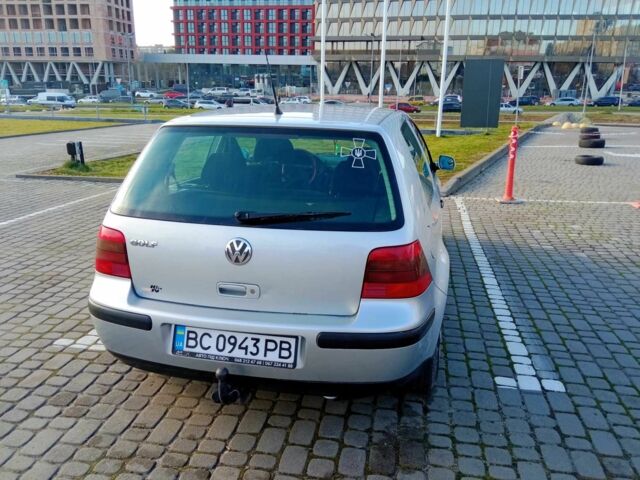 Серый Фольксваген Гольф, объемом двигателя 1.4 л и пробегом 234 тыс. км за 3850 $, фото 3 на Automoto.ua