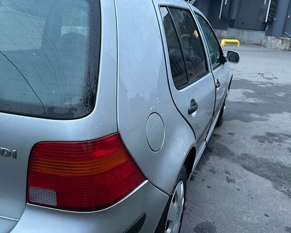 Серый Фольксваген Гольф, объемом двигателя 1.9 л и пробегом 414 тыс. км за 4200 $, фото 28 на Automoto.ua