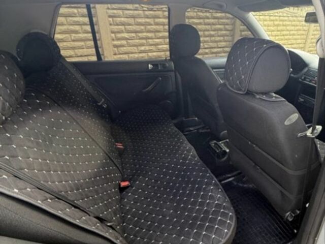 Серый Фольксваген Гольф, объемом двигателя 1.6 л и пробегом 220 тыс. км за 4500 $, фото 11 на Automoto.ua