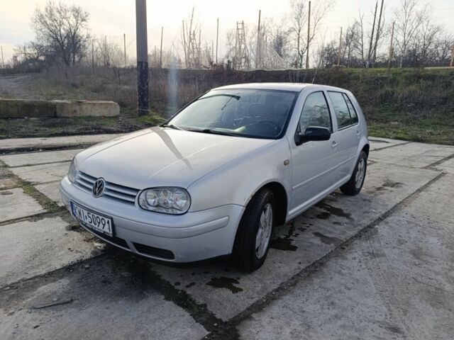 Серый Фольксваген Гольф, объемом двигателя 1.9 л и пробегом 333 тыс. км за 1650 $, фото 1 на Automoto.ua