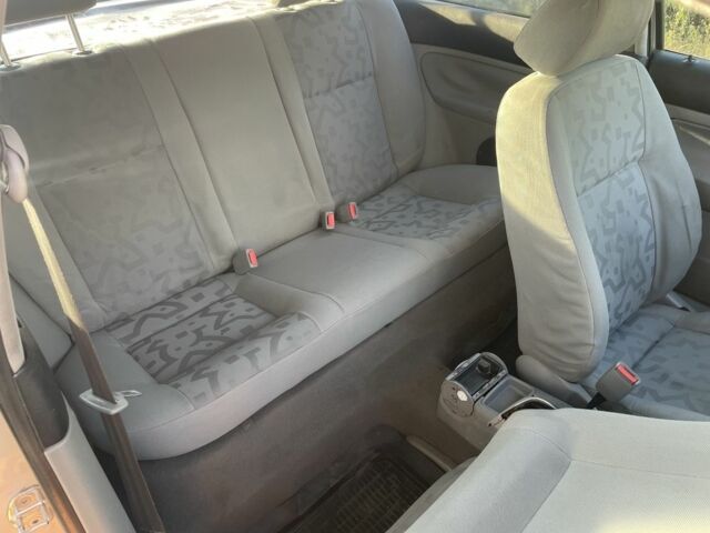 Серый Фольксваген Гольф, объемом двигателя 1.4 л и пробегом 220 тыс. км за 2999 $, фото 7 на Automoto.ua