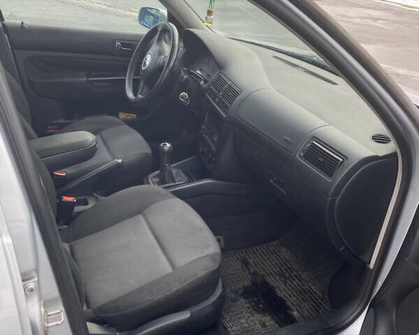 Сірий Фольксваген Гольф, об'ємом двигуна 1.9 л та пробігом 328 тис. км за 3500 $, фото 11 на Automoto.ua