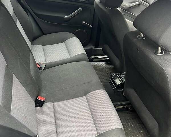 Сірий Фольксваген Гольф, об'ємом двигуна 1.39 л та пробігом 213 тис. км за 4500 $, фото 9 на Automoto.ua