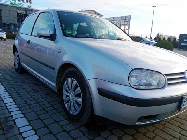 Серый Фольксваген Гольф, объемом двигателя 1.4 л и пробегом 234 тыс. км за 3850 $, фото 2 на Automoto.ua