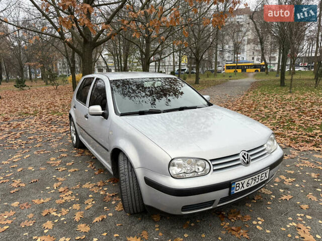 Серый Фольксваген Гольф, объемом двигателя 1.6 л и пробегом 200 тыс. км за 3300 $, фото 7 на Automoto.ua