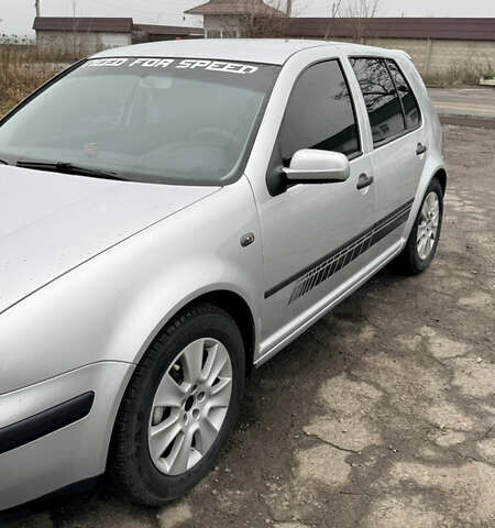 Серый Фольксваген Гольф, объемом двигателя 1.6 л и пробегом 318 тыс. км за 4900 $, фото 5 на Automoto.ua