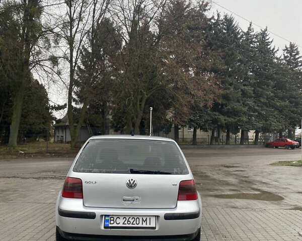 Серый Фольксваген Гольф, объемом двигателя 1.6 л и пробегом 240 тыс. км за 2599 $, фото 7 на Automoto.ua