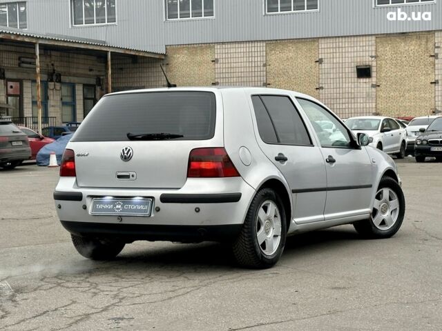 Серый Фольксваген Гольф, объемом двигателя 0 л и пробегом 258 тыс. км за 3300 $, фото 4 на Automoto.ua