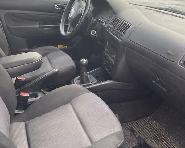 Сірий Фольксваген Гольф, об'ємом двигуна 1.9 л та пробігом 328 тис. км за 3500 $, фото 12 на Automoto.ua