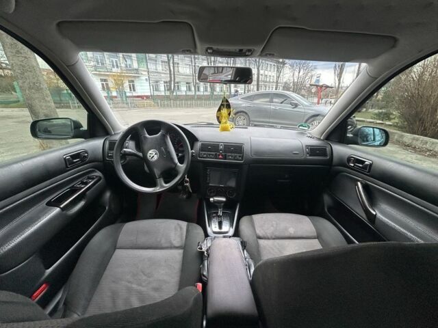 Сірий Фольксваген Гольф, об'ємом двигуна 1.6 л та пробігом 313 тис. км за 4500 $, фото 5 на Automoto.ua