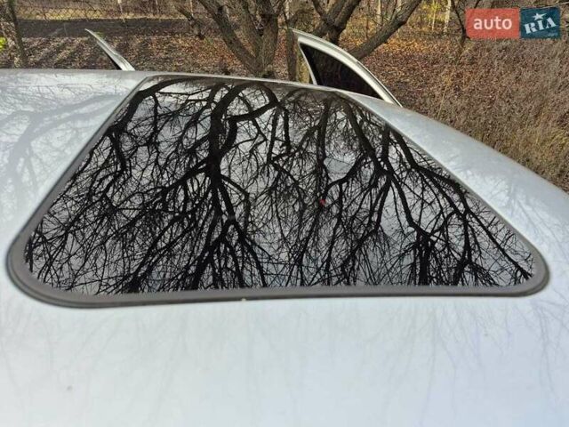 Серый Фольксваген Гольф, объемом двигателя 1.6 л и пробегом 333 тыс. км за 4700 $, фото 3 на Automoto.ua