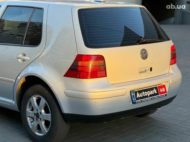 Серый Фольксваген Гольф, объемом двигателя 2 л и пробегом 271 тыс. км за 5290 $, фото 4 на Automoto.ua