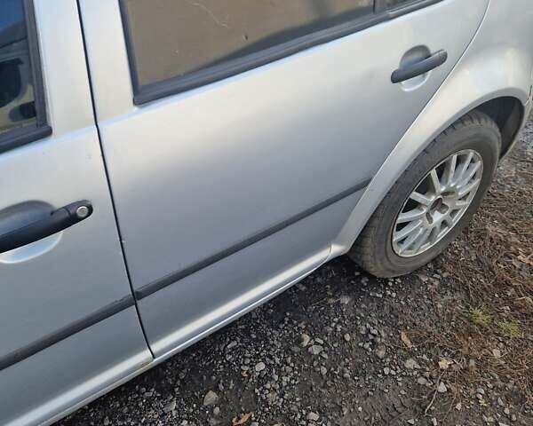 Серый Фольксваген Гольф, объемом двигателя 1.9 л и пробегом 350 тыс. км за 2100 $, фото 8 на Automoto.ua