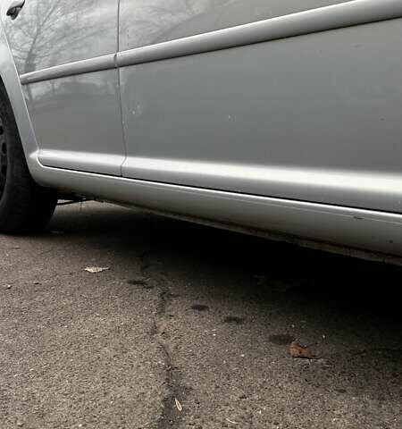 Серый Фольксваген Гольф, объемом двигателя 1.6 л и пробегом 213 тыс. км за 3600 $, фото 8 на Automoto.ua