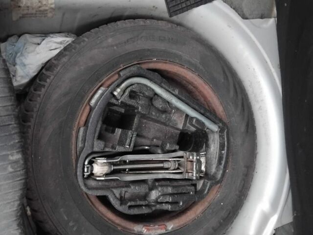 Серый Фольксваген Гольф, объемом двигателя 1.9 л и пробегом 320 тыс. км за 1750 $, фото 12 на Automoto.ua