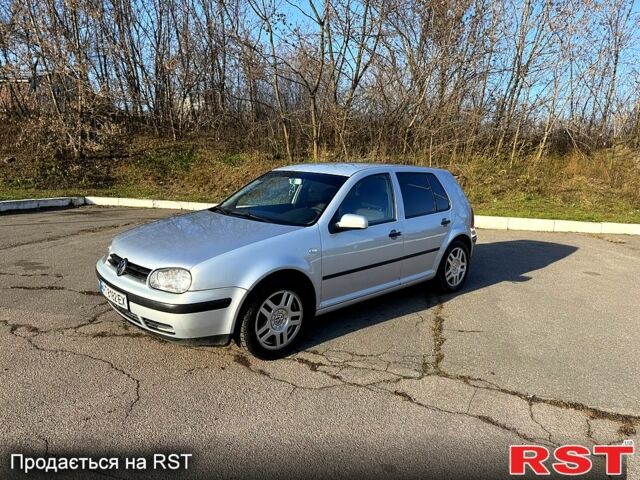 Сірий Фольксваген Гольф, об'ємом двигуна 1.6 л та пробігом 220 тис. км за 4100 $, фото 2 на Automoto.ua