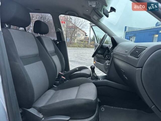 Серый Фольксваген Гольф, объемом двигателя 1.39 л и пробегом 189 тыс. км за 2999 $, фото 33 на Automoto.ua