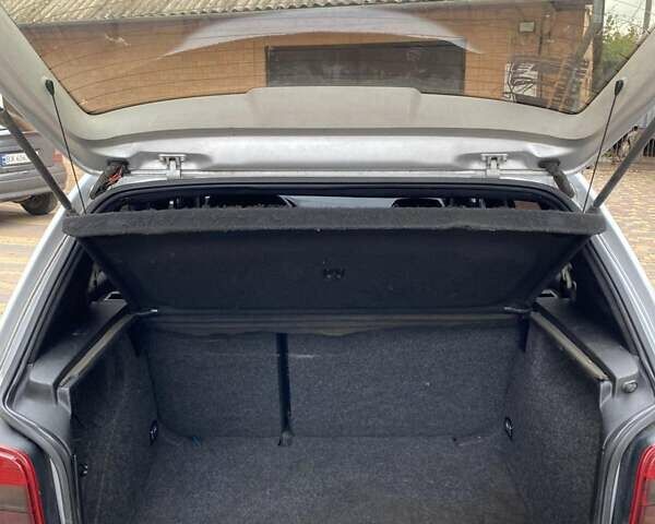 Сірий Фольксваген Гольф, об'ємом двигуна 1.6 л та пробігом 369 тис. км за 3999 $, фото 12 на Automoto.ua