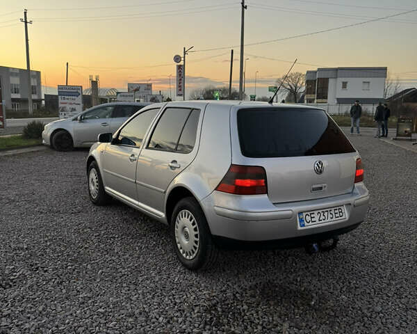 Серый Фольксваген Гольф, объемом двигателя 1.9 л и пробегом 317 тыс. км за 4200 $, фото 6 на Automoto.ua