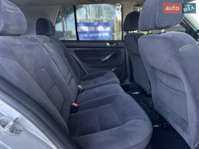 Сірий Фольксваген Гольф, об'ємом двигуна 1.98 л та пробігом 156 тис. км за 5000 $, фото 43 на Automoto.ua