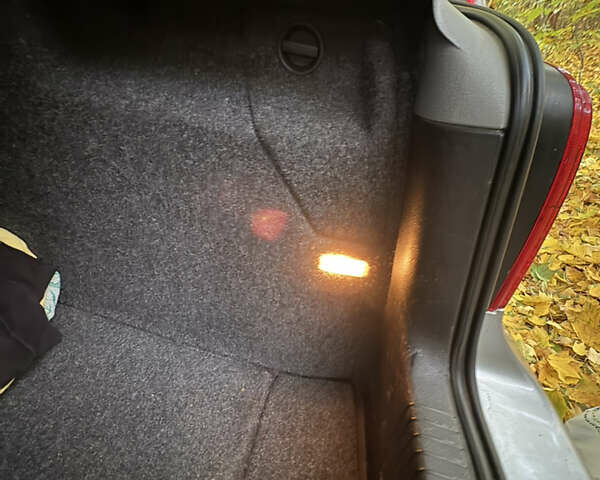 Сірий Фольксваген Гольф, об'ємом двигуна 1.6 л та пробігом 145 тис. км за 4000 $, фото 23 на Automoto.ua