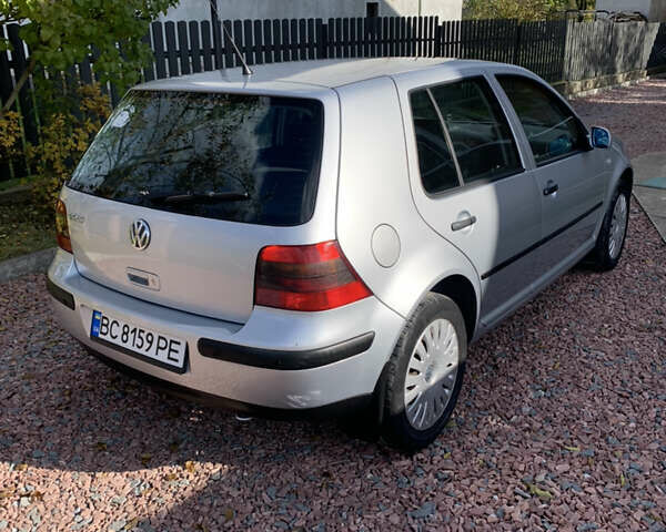 Серый Фольксваген Гольф, объемом двигателя 1.39 л и пробегом 230 тыс. км за 4200 $, фото 4 на Automoto.ua