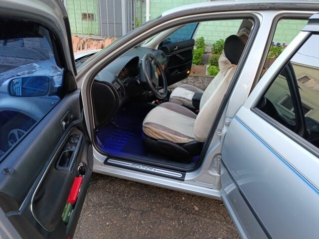 Сірий Фольксваген Гольф, об'ємом двигуна 1.4 л та пробігом 234 тис. км за 3500 $, фото 12 на Automoto.ua