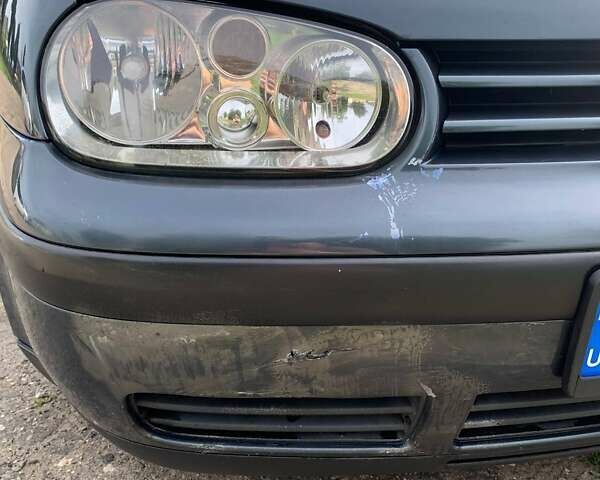 Серый Фольксваген Гольф, объемом двигателя 1.6 л и пробегом 272 тыс. км за 3000 $, фото 10 на Automoto.ua