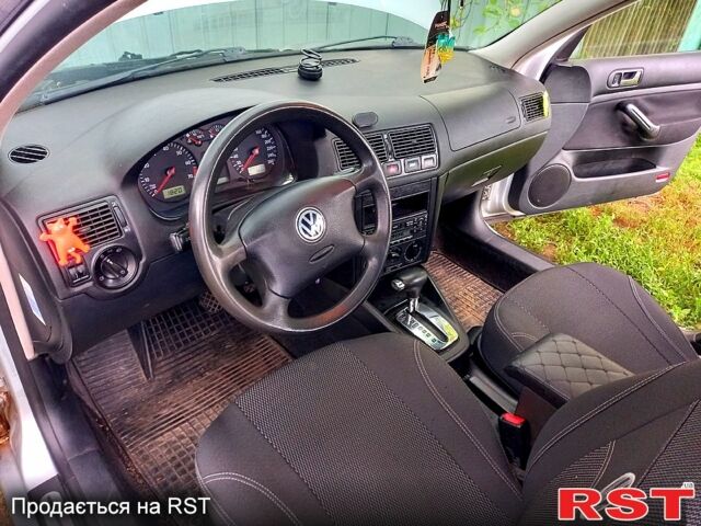 Сірий Фольксваген Гольф, об'ємом двигуна 1.6 л та пробігом 241 тис. км за 4400 $, фото 4 на Automoto.ua