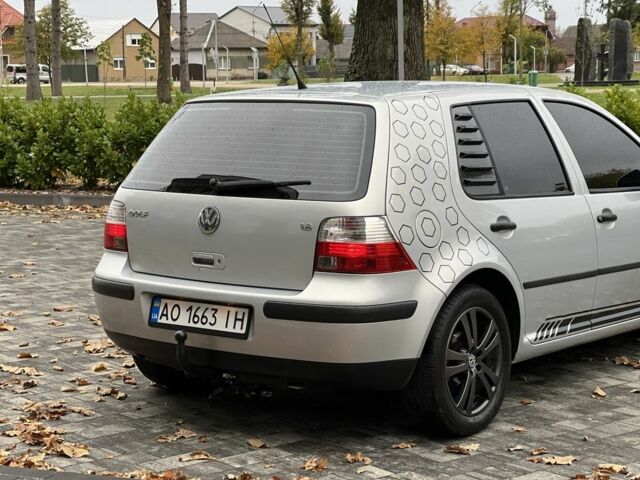 Серый Фольксваген Гольф, объемом двигателя 1.6 л и пробегом 263 тыс. км за 4000 $, фото 5 на Automoto.ua