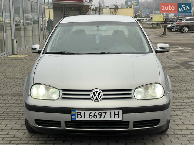 Сірий Фольксваген Гольф, об'ємом двигуна 1.39 л та пробігом 264 тис. км за 3999 $, фото 3 на Automoto.ua