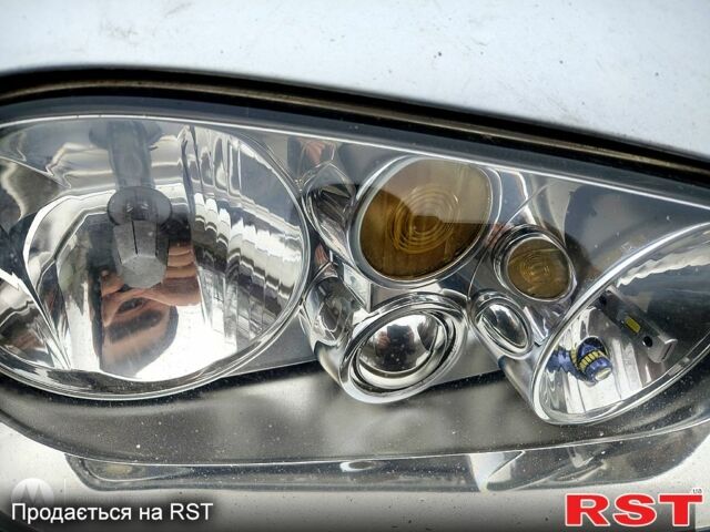 Серый Фольксваген Гольф, объемом двигателя 1.4 л и пробегом 212 тыс. км за 3600 $, фото 4 на Automoto.ua